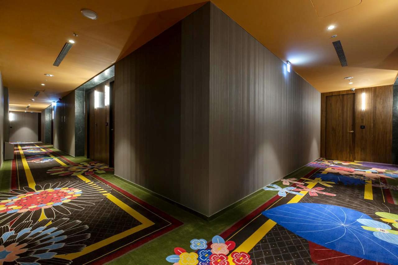 Inhouse Hotel Grand Taichung Exterior photo